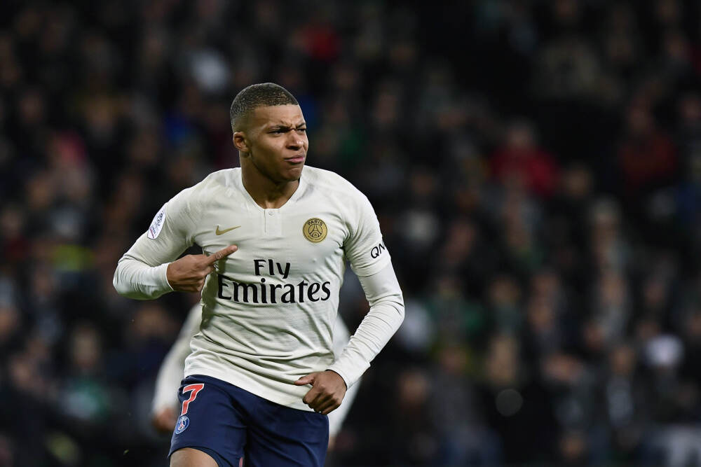 杜兰特：谢泼德每天都在建立信心 为我们打出超棒的比赛